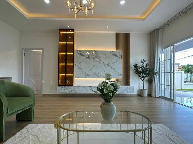 undefined, Chon Buri (Pattaya), Nong Pru, Bang Lamung (Pattaya), Chon Buri (Pattaya), 3 Bedrooms, 284 sqm, Single Detached House For Sale, by Valen Lokunpai , 500461602 - DDproperty.com