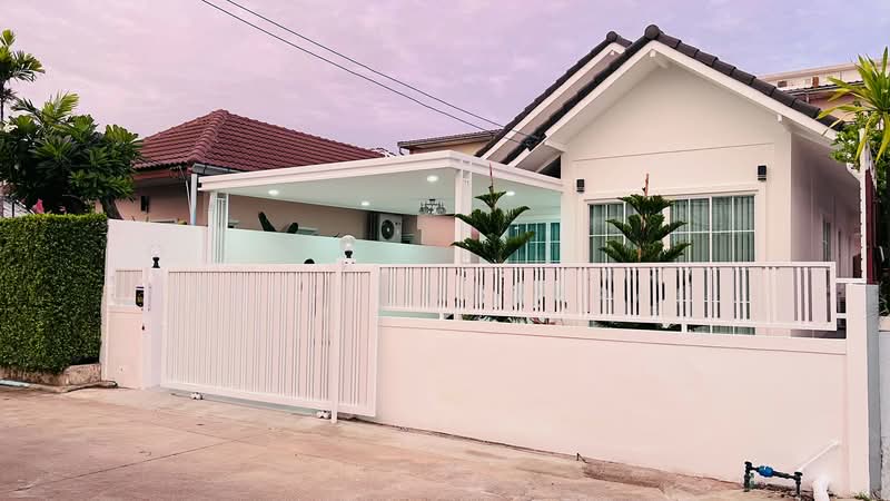3-BR House, Chon Buri (Pattaya), Nong Pru, Bang Lamung (Pattaya), Chon Buri (Pattaya), 3 Bedrooms, 150 sqm, Single Detached House For Sale, by Valen Lokunpai , 500461605 - DDproperty.com