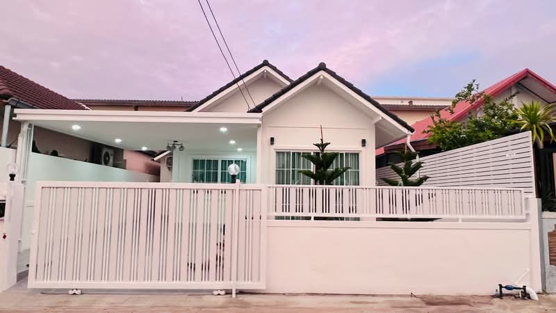 3-BR House, Chon Buri (Pattaya), Nong Pru, Bang Lamung (Pattaya), Chon Buri (Pattaya), 3 Bedrooms, 150 sqm, Single Detached House For Sale, by Valen Lokunpai , 500461605 - DDproperty.com