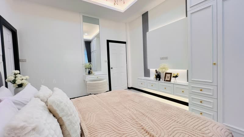 3-BR House, Chon Buri (Pattaya), Nong Pru, Bang Lamung (Pattaya), Chon Buri (Pattaya), 3 Bedrooms, 150 sqm, Single Detached House For Sale, by Valen Lokunpai , 500461605 - DDproperty.com