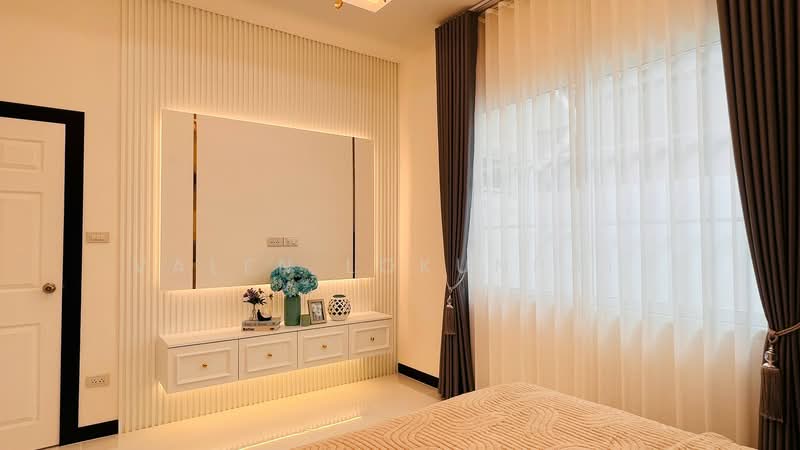 3-BR House, Chon Buri (Pattaya), Nong Pru, Bang Lamung (Pattaya), Chon Buri (Pattaya), 3 Bedrooms, 150 sqm, Single Detached House For Sale, by Valen Lokunpai , 500461605 - DDproperty.com