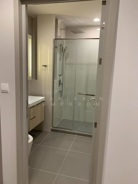 Oka Haus Sukhumvit 36, Bangkok, 3399 Rama 4 Road, Khong Tan, Khlong Toei, Bangkok, 1 Bedroom, 34 sqm, Condo For Sale, by Chanikarn Lumphrom, 500461614 - DDproperty.com