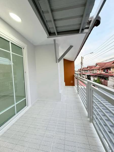 Baan Phrueksa 3 Bang Bua Thong : บ้านพฤกษา 3 บางบัวทอง, นนทบุรี, ซอยหมู่บ้านพฤกษา3, บางคูรัด, บางบัวทอง, นนทบุรี, 70 ตร.ม., ทาวน์เฮ้าส์ ขาย, โดย สรภพ ยอดไชย (สีฝุ่น), 500461668 - DDproperty.com