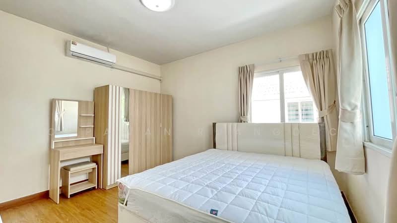 Baan Suan Racha Kaset – Nawamin, Bangkok, Soi Ram Inthra 14, Ram Inthra Road, Chorake Bua, Lat Phrao, Bangkok, 4 Bedrooms, 160 sqm, Single Detached House For Rent, by Noppawan Ruangdech, 500461683 - DDproperty.com