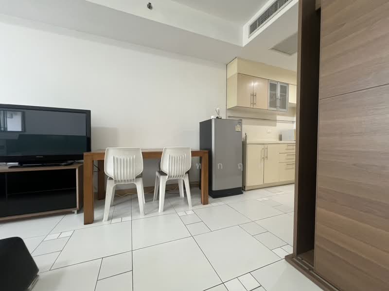 Supalai River Place Charoen Nakorn, Bangkok, 1529 Soi Chareonnakorn 39, Chareonnakorn Road, Bang Lam Phu Lang, Khlong San, Bangkok, Studio, 35 sqm, Condo For Rent, by คุณ ภัทกฤศ, 500461690 - DDproperty.com