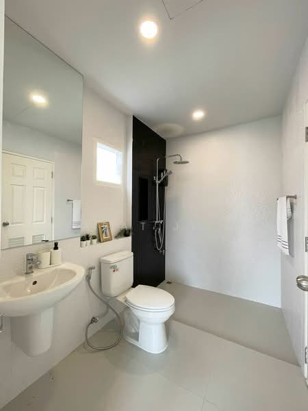 Prompat 1, Bangkok, Sam Wa Tawan Tok, Khlong Sam Wa, Bangkok, 3 Bedrooms, 140 sqm, Single Detached House For Sale, by Jutarat Jitmun, 500461714 - DDproperty.com