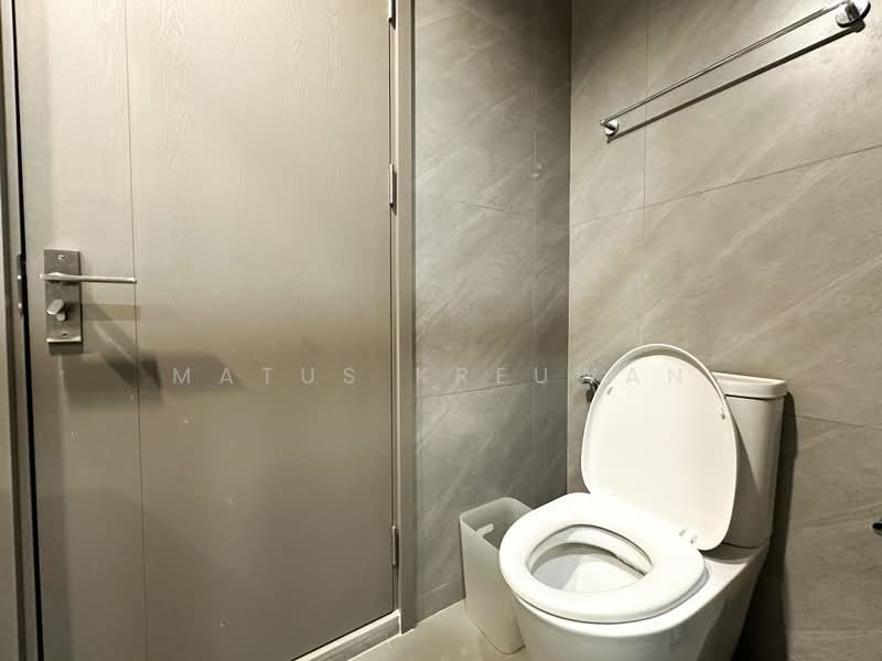 IDEO Sukhumvit Rama 4, Bangkok, Soi Sukhumvit 44, Sukhumvit Road, Phra Kanong, Khlong Toei, Bangkok, 1 Bedroom, 35 sqm, Condo For Sale, by Matus Kreuwan, 500461778 - DDproperty.com