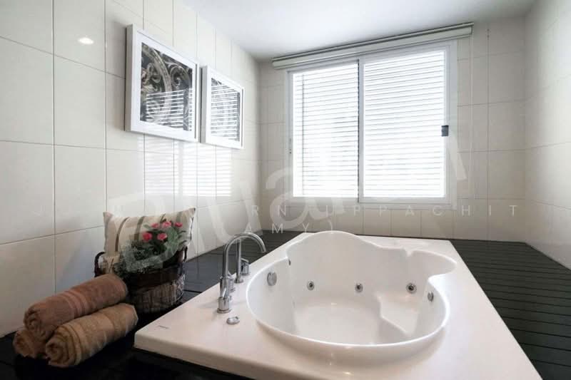 The Master Centrium Asoke-Sukhumvit, Bangkok, Sukhumvit 21, Khlongtoei Nua, Watthana, Bangkok, 3 Bedrooms, 157 sqm, Condo For Rent, by Juthabhorn Uppachit (Amy), 500461781 - DDproperty.com