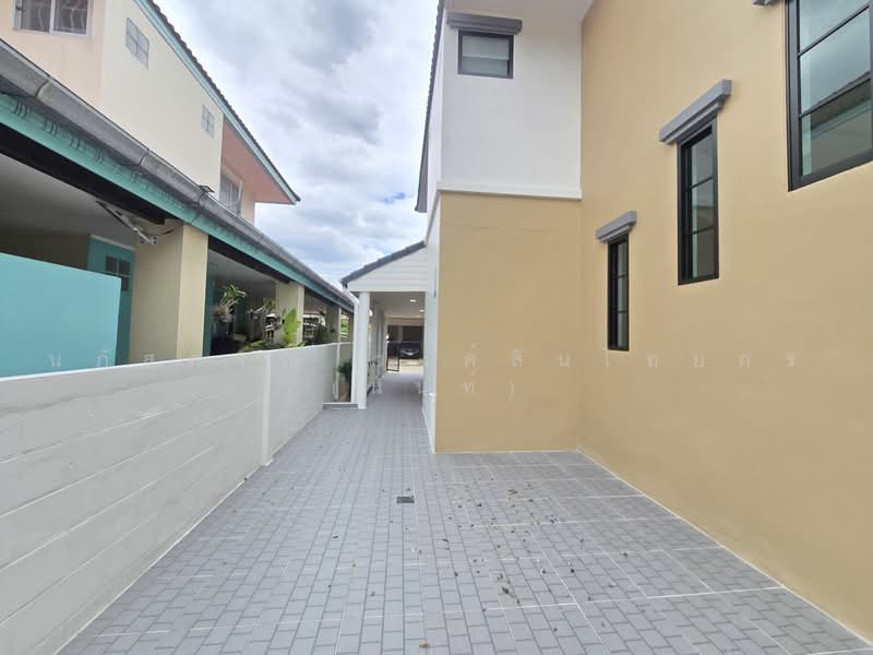 หมบาน สมมากร มนบร 2 ถนนสามวา แขวงมนบร เขตมนบร, Bangkok, สามวา20, Min Buri, Bangkok, 4 Bedrooms, 200 sqm, Single Detached House For Sale, by นภัสศรณ์ วงศ์สินไทยกร (นันท์), 500461806 - DDproperty.com