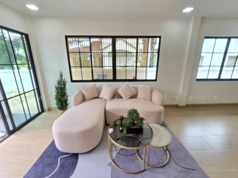 หมบาน สมมากร มนบร 2 ถนนสามวา แขวงมนบร เขตมนบร, Bangkok, สามวา20, Min Buri, Bangkok, 4 Bedrooms, 200 sqm, Single Detached House For Sale, by นภัสศรณ์ วงศ์สินไทยกร (นันท์), 500461806 - DDproperty.com