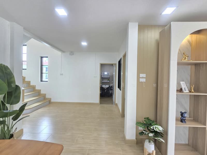 หมบาน สมมากร มนบร 2 ถนนสามวา แขวงมนบร เขตมนบร, Bangkok, สามวา20, Min Buri, Bangkok, 4 Bedrooms, 200 sqm, Single Detached House For Sale, by นภัสศรณ์ วงศ์สินไทยกร (นันท์), 500461806 - DDproperty.com