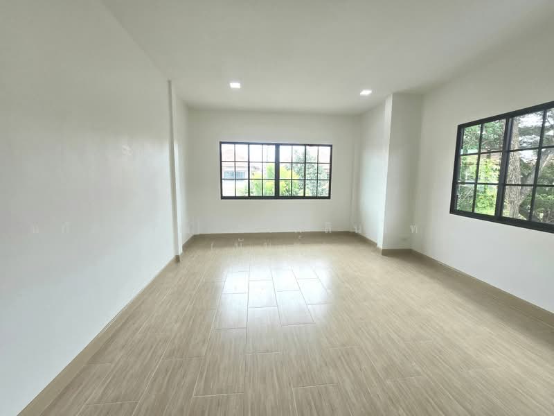 หมบาน สมมากร มนบร 2 ถนนสามวา แขวงมนบร เขตมนบร, Bangkok, สามวา20, Min Buri, Bangkok, 4 Bedrooms, 200 sqm, Single Detached House For Sale, by นภัสศรณ์ วงศ์สินไทยกร (นันท์), 500461806 - DDproperty.com