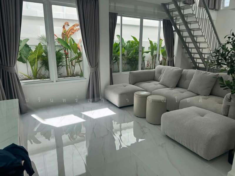 Pool Villa Sukhumvit - On Nut, Bangkok, สุขุมวิท 54, Bang Chak, Phra Khanong, Bangkok, 4 Bedrooms, 200 sqm, Single Detached House For Rent, by ปรินทร์ญาดา ชิณโชติ, 500461828 - DDproperty.com