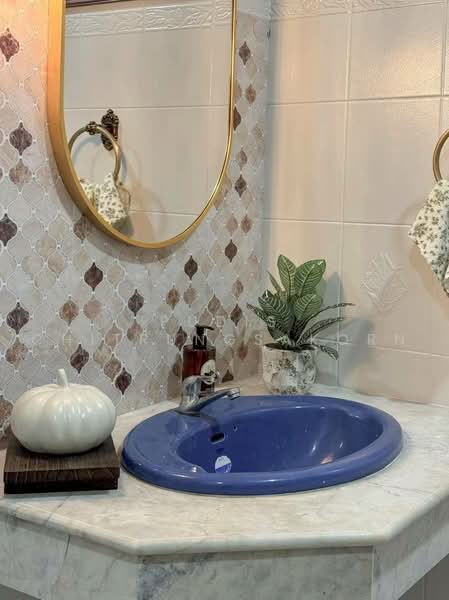 Single House with Mezzanine for Rent – Ratchadanivet, Bangkok, Samsen Nok, Huai Khwang, Bangkok, 4 Bedrooms, 352 sqm, Single Detached House For Rent, by Pudis Chitrungsakorn, 500461832 - DDproperty.com