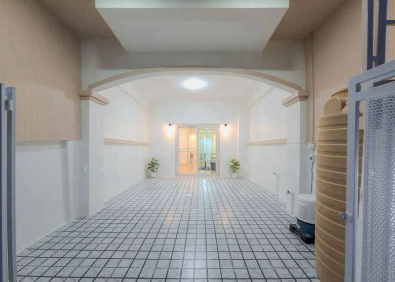 หมบานมนวด : ซอยวดลาดปลาดก บางบวทอง, Nonthaburi, Bang Khu Rat, Bang Bua Thong, Nonthaburi, 3 Bedrooms, 128 sqm, Townhouse For Sale, by Poonyaporn Veerabulyarit, 500461849 - DDproperty.com