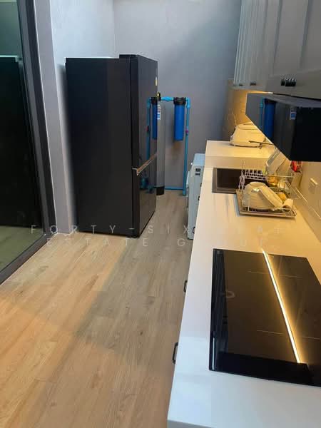 Privacy Residence, Bangkok, Phra Kanong Nua, Watthana, Bangkok, 3 Bedrooms, 27 sqm, Semi-Detached House (Twin House) For Rent, by Forty-Six Real Estate Group, 500461865 - DDproperty.com