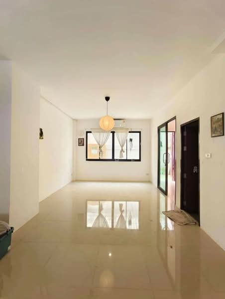 ชวรปารค เรสซเดนซ (Sure Park Residence), จันทบุรี, ท่าช้าง, เมืองจันทบุรี, จันทบุรี, 160 ตร.ม., ทาวน์เฮ้าส์ ขาย, โดย The Best Property โชติ, 500461892 - DDproperty.com