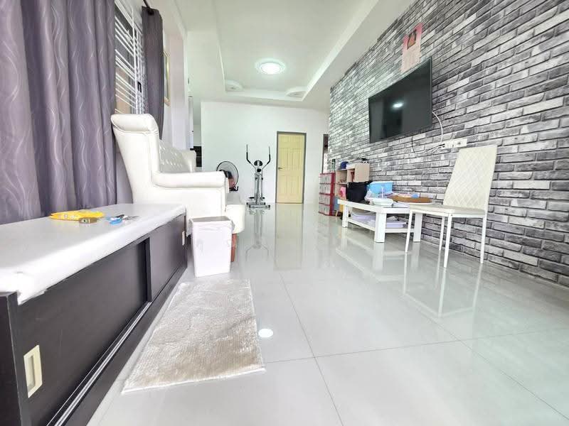 หมบาน แพรวดาว 9, Rayong, Choeng Noen, Muang Rayong, Rayong, 3 Bedrooms, 145 sqm, Single Detached House For Sale, by คุณรินดา, 500461893 - DDproperty.com
