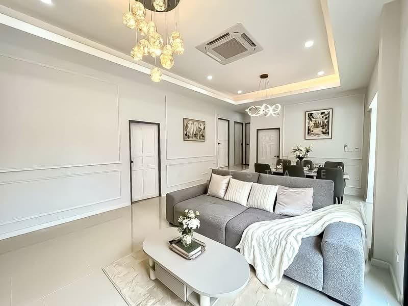 Stylish Pool Villa for Sale Siam Country Club East Pattaya 3 Bed, Chon Buri (Pattaya), Bang Lamung, Bang Lamung (Pattaya), Chon Buri (Pattaya), 3 Bedrooms, 268 sqm, Villa For Sale, by PLC real estate, 500461903 - DDproperty.com