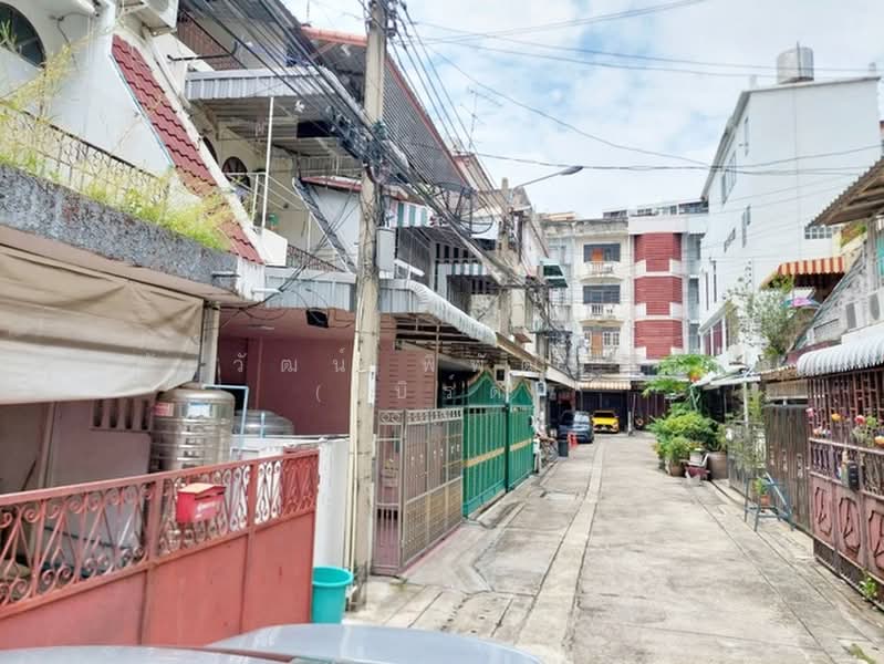 ทาวนเฮาส ทำเลทอง จรญสนทวงศ 46 แยก 5 แขวงบางยขน เขตบางพลด จ.กรงเทพมหานคร 10700, Bangkok, Bang Yi Khan, Bang Phlat, Bangkok, 3 Bedrooms, 64 sqm, Townhouse For Sale, by คุณชัยวัฒน์ พิพัฒน์ศิริขจร (เบิร์ด), 500461924 - DDproperty.com