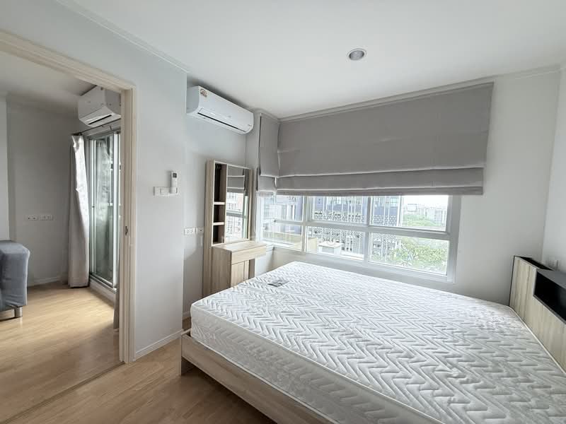 Lumpini Place Srinakarin-Huamak Station, Bangkok, Srinakarin Road, Suan Luang, Bangkok, 1 Bedroom, 33 sqm, Condo For Rent, by Living Condo, 500461929 - DDproperty.com