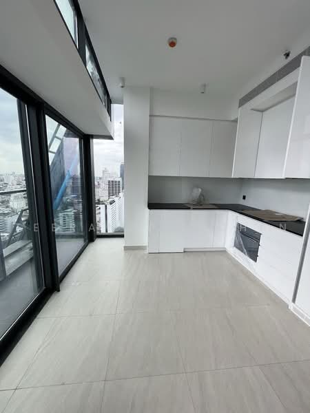 Tait Sathorn 12, Bangkok, Soi Sathorn 12, Sathorn Road, Silom, Bang Rak, Bangkok, 2 Bedrooms, 81 sqm, Condo For Sale, by Teeranop Inchan, 500461930 - DDproperty.com