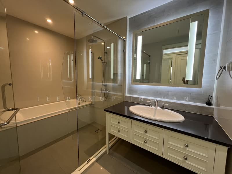 Bright Sukhumvit 24, Bangkok, Sukhumvit 24 Alley, Khong Tan, Khlong Toei, Bangkok, 2 Bedrooms, 162 sqm, Condo For Sale, by Teeranop Inchan, 500461958 - DDproperty.com