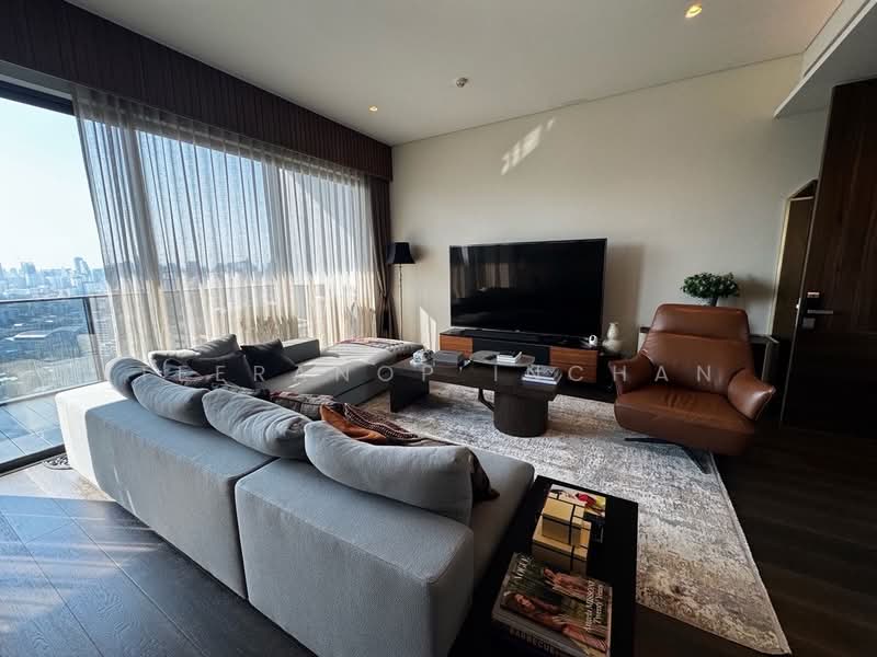 Tela Thonglor 13, Bangkok, 233 Soi Sukhumvit 55, Sukhumvit Road, Khlong Tan Nua, Watthana, Bangkok, 3 Bedrooms, 200 sqm, Condo For Rent, by Teeranop Inchan, 500461978 - DDproperty.com