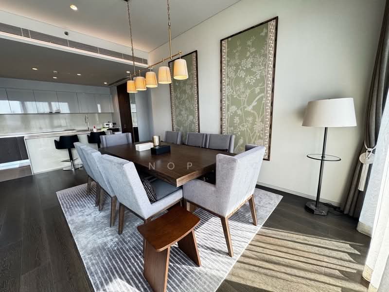 Tela Thonglor 13, Bangkok, 233 Soi Sukhumvit 55, Sukhumvit Road, Khlong Tan Nua, Watthana, Bangkok, 3 Bedrooms, 200 sqm, Condo For Rent, by Teeranop Inchan, 500461978 - DDproperty.com
