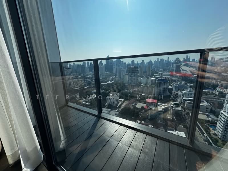 Tela Thonglor 13, Bangkok, 233 Soi Sukhumvit 55, Sukhumvit Road, Khlong Tan Nua, Watthana, Bangkok, 3 Bedrooms, 200 sqm, Condo For Rent, by Teeranop Inchan, 500461978 - DDproperty.com