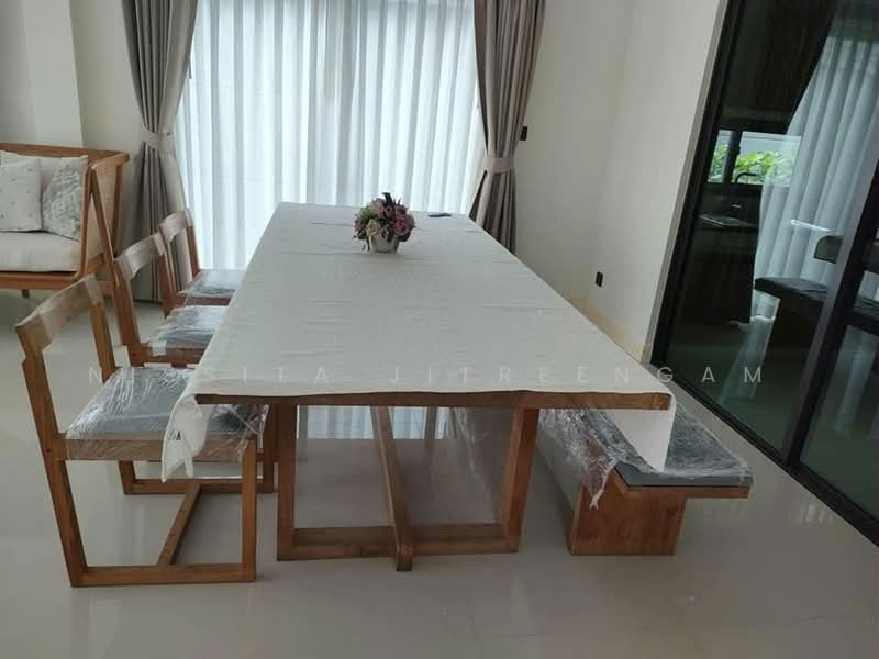 Setthasiri Krungthep Kreetha, Bangkok, Krungthep Kreetha Road, Hua Mak, Bang Kapi, Bangkok, 4 Bedrooms, 66 sqm, Single Detached House For Rent, by Nissita Jitreengam, 500461992 - DDproperty.com