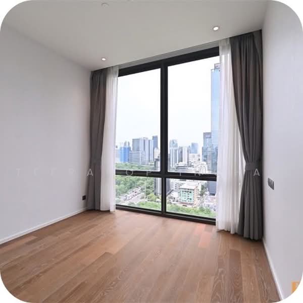 Muniq Langsuan, Bangkok, Soi Tonson, Lumphini, Pathum Wan, Bangkok, 2 Bedrooms, 101 sqm, Condo For Rent, by Teeranop Inchan, 500462042 - DDproperty.com