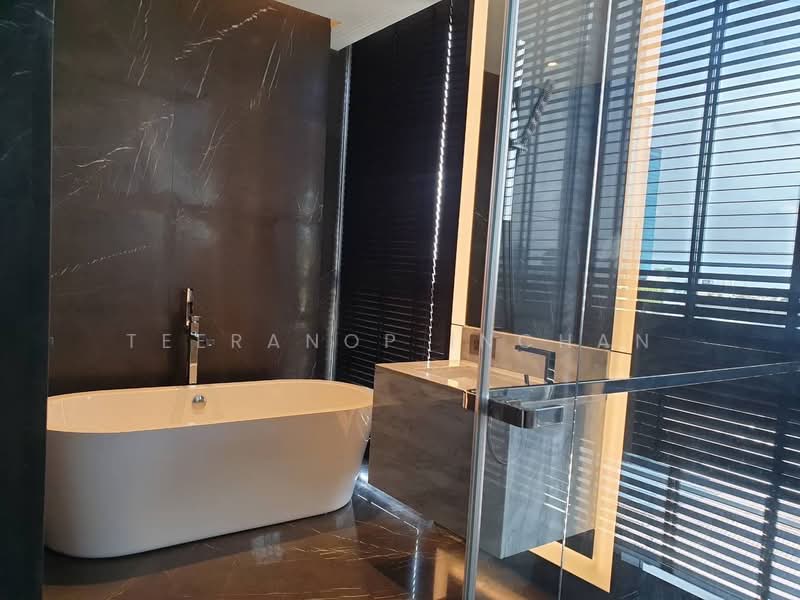 The Monument Thonglor, Bangkok, 998 Thonglor Road, Khlong Tan Nua, Watthana, Bangkok, 2 Bedrooms, 125 sqm, Condo For Rent, by Teeranop Inchan, 500462056 - DDproperty.com