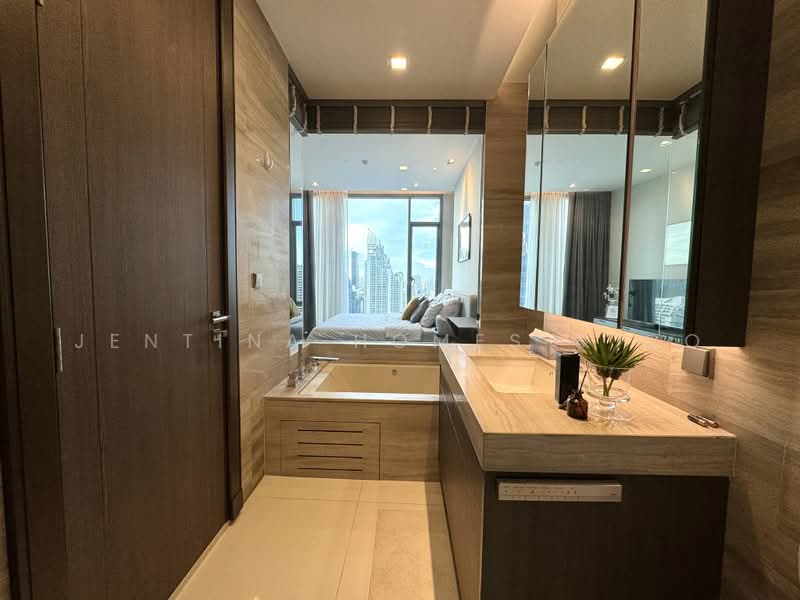 Q1 Sukhumvit, Bangkok, 1 Sukhumvit Road, Khlong Toei, Bangkok, 2 Bedrooms, 92 sqm, Condo For Rent, by Jentina Homes & Co, 500462062 - DDproperty.com