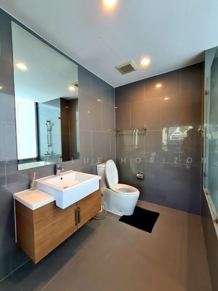 Noble Revo Silom : โนเบิล รีโว สีลม, กรุงเทพ, 88 ซอยสุรศักดิ์ ถนนสุรสักดิ์ แขวงสีลม เขตบางรัก จังหวัดกรุงเทพมหานคร, สีลม, บางรัก, กรุงเทพ, 66 ตร.ม., คอนโด ขาย, โดย Eastblue Horizon, 500462109 - DDproperty.com