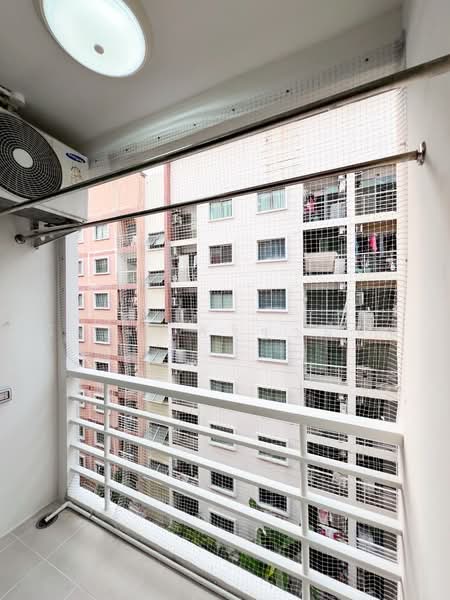 Smart Condo Rama 2, Bangkok, Soi Raksinphong, Rama 2 Road, Samae Dam, Bang Khun Thian, Bangkok, 1 Bedroom, 29 sqm, Condo For Sale, by ณัฐยา ศิริฐานนท์, 500462126 - DDproperty.com