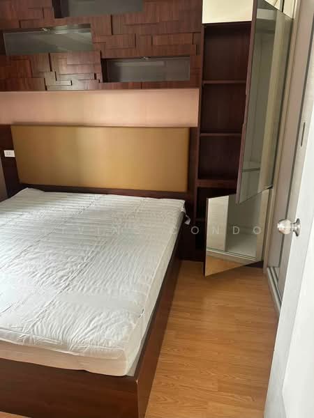 Lumpini Place Srinakarin-Huamak Station, Bangkok, Srinakarin Road, Suan Luang, Bangkok, 1 Bedroom, 32 sqm, Condo For Rent, by Living Condo, 500462132 - DDproperty.com