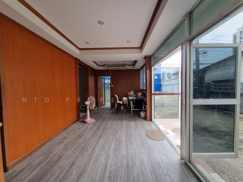 อาคารสำนกงาน พรอมบาน2หลง รชดา42 ใกลถนนใหญ, Bangkok, Chan Kasem, Chatuchak, Bangkok, , 900 sqm, Office Space For Rent, by NTG Property House Co.,Ltd., 500462135 - DDproperty.com