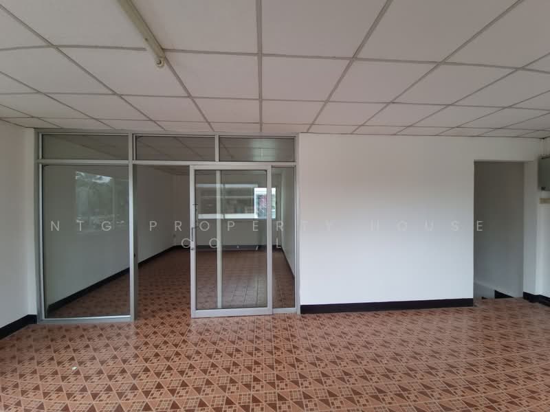 อาคารสำนกงาน พรอมบาน2หลง รชดา42 ใกลถนนใหญ, กรุงเทพ, จันทรเกษม, จตุจักร, กรุงเทพ, 900 ตร.ม., สำนักงาน ให้เช่า, โดย NTG Property House Co.,Ltd., 500462135 - DDproperty.com