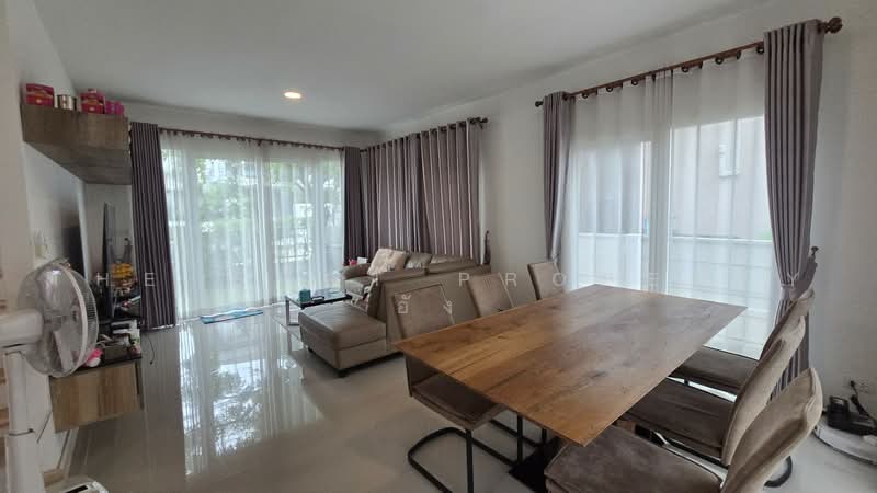 Q District Suksawat 76, Samut Prakan, Soi Suksawat 76, Bang Chak, Phra Pra Daeng, Samut Prakan, 4 Bedrooms, 150 sqm, Townhouse For Sale, by The Best Property อัง, 500462152 - DDproperty.com