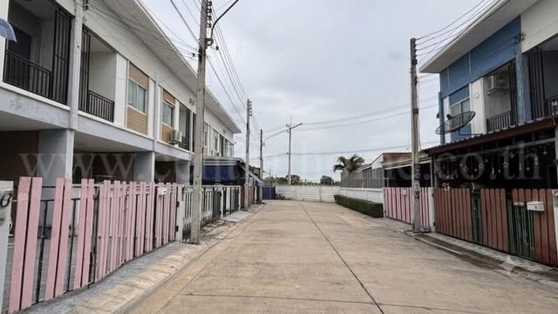 Treepruk, Nakhon Pathom, เลียบคลองประปา, Nakhonpathom, Muang Nakhon Pathom, Nakhon Pathom, 2 Bedrooms, 102 sqm, Townhouse For Sale, by คุณ รัฐติกรณ์ (ไอซ์), 500462169 - DDproperty.com