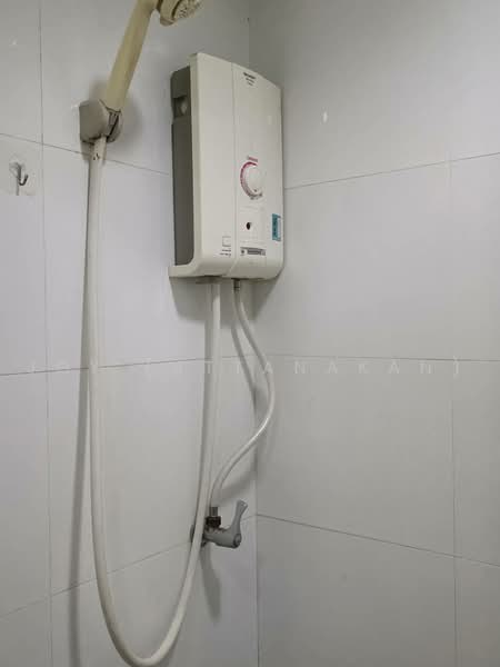 Latitude Condominium : ละติจูด คอนโดมิเนียม, สมุทรปราการ, 4 บางนาการ์เด้น 4, บางเสาธง, สมุทรปราการ, 28 ตร.ม., คอนโด ให้เช่า, โดย JOY (Attanakan), 500462177 - DDproperty.com