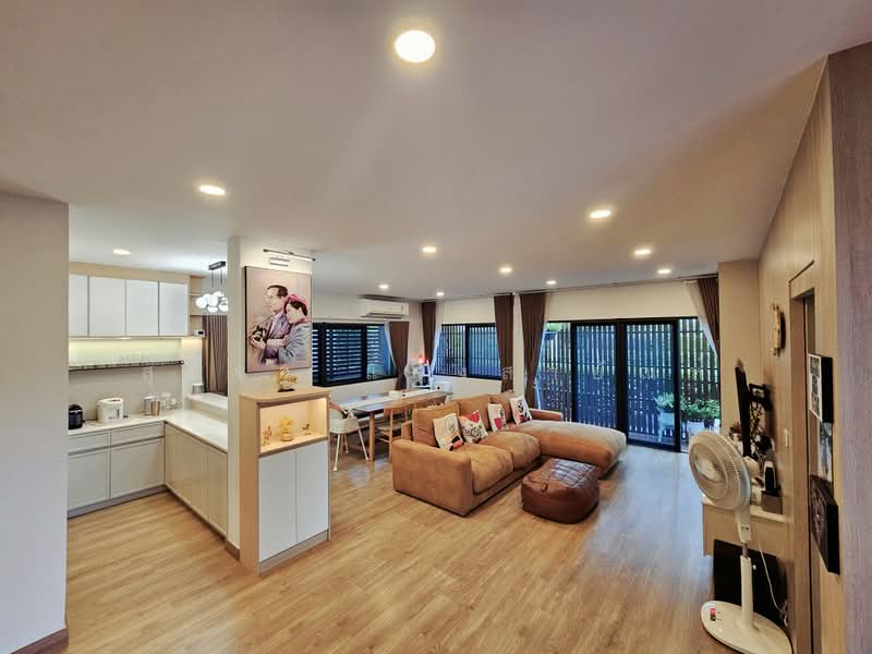 The City Rama 9-Ramkhamhaeng, Bangkok, Srinakarin - Rom Klao Road, Saphan Sung, Bangkok, 4 Bedrooms, 330 sqm, Single Detached House For Sale, by สุชัจจ์ แสงสายัณห์, 500462185 - DDproperty.com