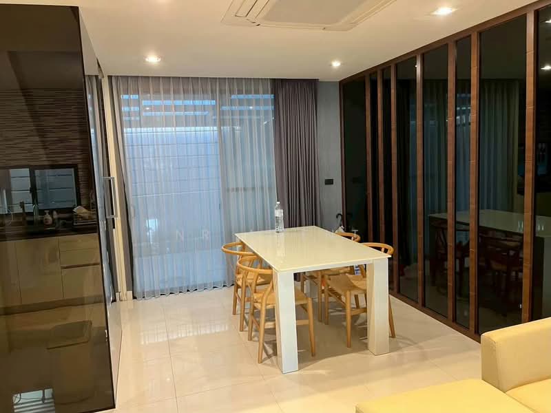Baan Klang Muang Ratchayothin : บ้านกลางเมือง รัชโยธิน, กรุงเทพ, 464 ซอยพหลโยธิน, เสนานิคม, จตุจักร, กรุงเทพ, 193 ตร.ม., ทาวน์เฮ้าส์ ให้เช่า, โดย NR agent, 500462187 - DDproperty.com