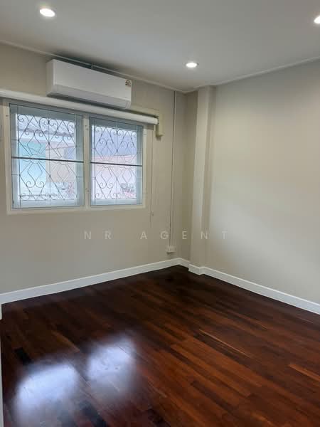 BANGNA VILLA, Samut Prakan, Bang Kaeo, Bang Plee, Samut Prakan, 2 Bedrooms, 160 sqm, Single Detached House For Rent, by NR agent, 500462198 - DDproperty.com
