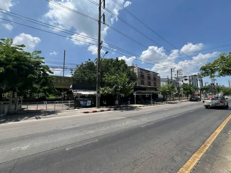 ขายทดน 3-2-70 ไร ตดถนนออนนช ยกแปลง 200 ลาน, Bangkok, Suan Luang, Bangkok, , 5,880 sqm, Land For Sale, by Nest Property Partner Co., Ltd., 500462205 - DDproperty.com