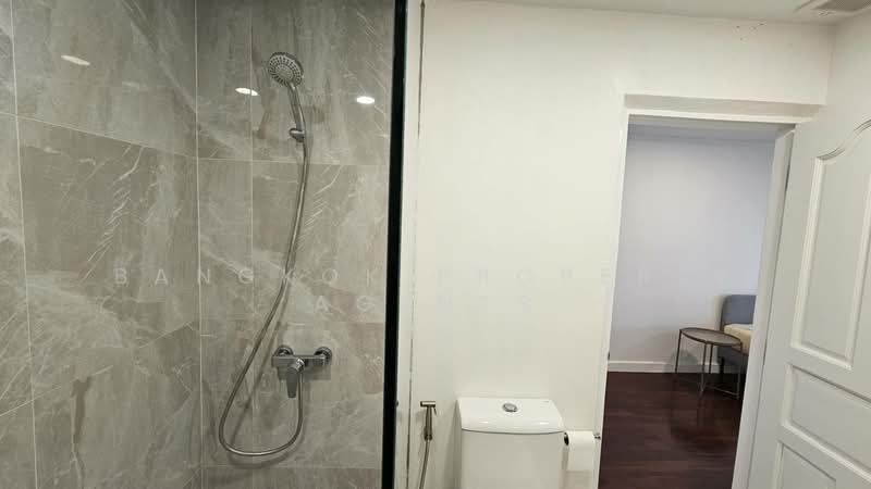 Crystal Garden, Bangkok, 217 Sukhumvit 4 Alley, Khlong Toei, Bangkok, 3 Bedrooms, 193 sqm, Condo For Rent, by BANGKOK PROPERTY AGENTS, 500462233 - DDproperty.com