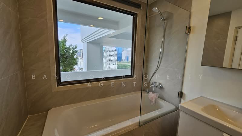 Crystal Garden Condominium : คริสตัล การ์เด้น, กรุงเทพ, 217 ถนนสุขุมวิท ซอย 4, คลองเตย, คลองเตย, กรุงเทพ, 193 ตร.ม., คอนโด ให้เช่า, โดย BANGKOK PROPERTY AGENTS, 500462233 - DDproperty.com