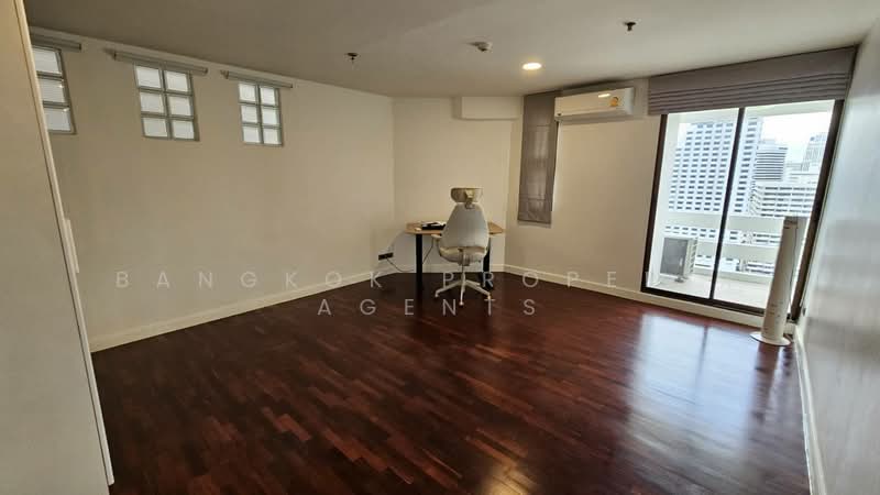 Crystal Garden, Bangkok, 217 Sukhumvit 4 Alley, Khlong Toei, Bangkok, 3 Bedrooms, 193 sqm, Condo For Rent, by BANGKOK PROPERTY AGENTS, 500462233 - DDproperty.com