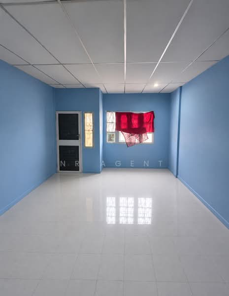 ทาวนเฮาส ซ. นวมนทร 93, Bangkok, Nawamin, Bueng Kum, Bangkok, 2 Bedrooms, 95 sqm, Townhouse For Sale, by NR AGENT, 500462258 - DDproperty.com